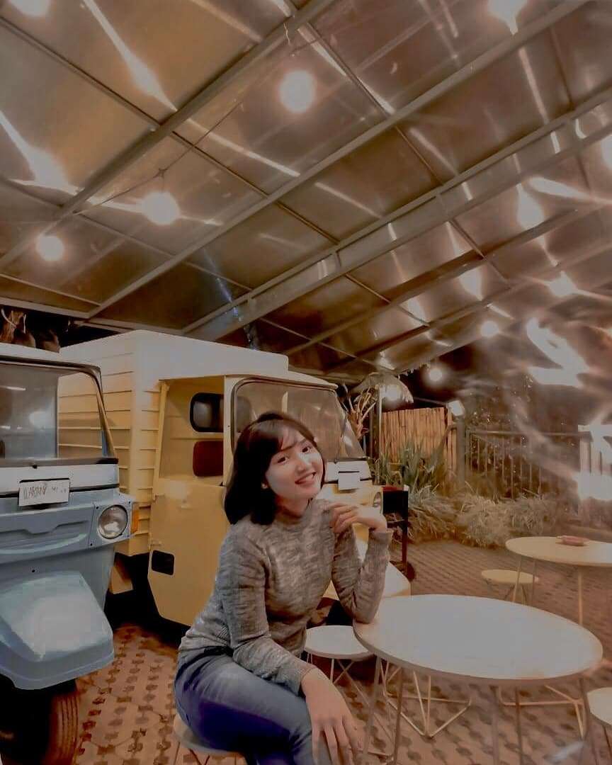 Cantiknya Bak Boneka Susan, 8 Potret Ipda Ajeng yang Viral