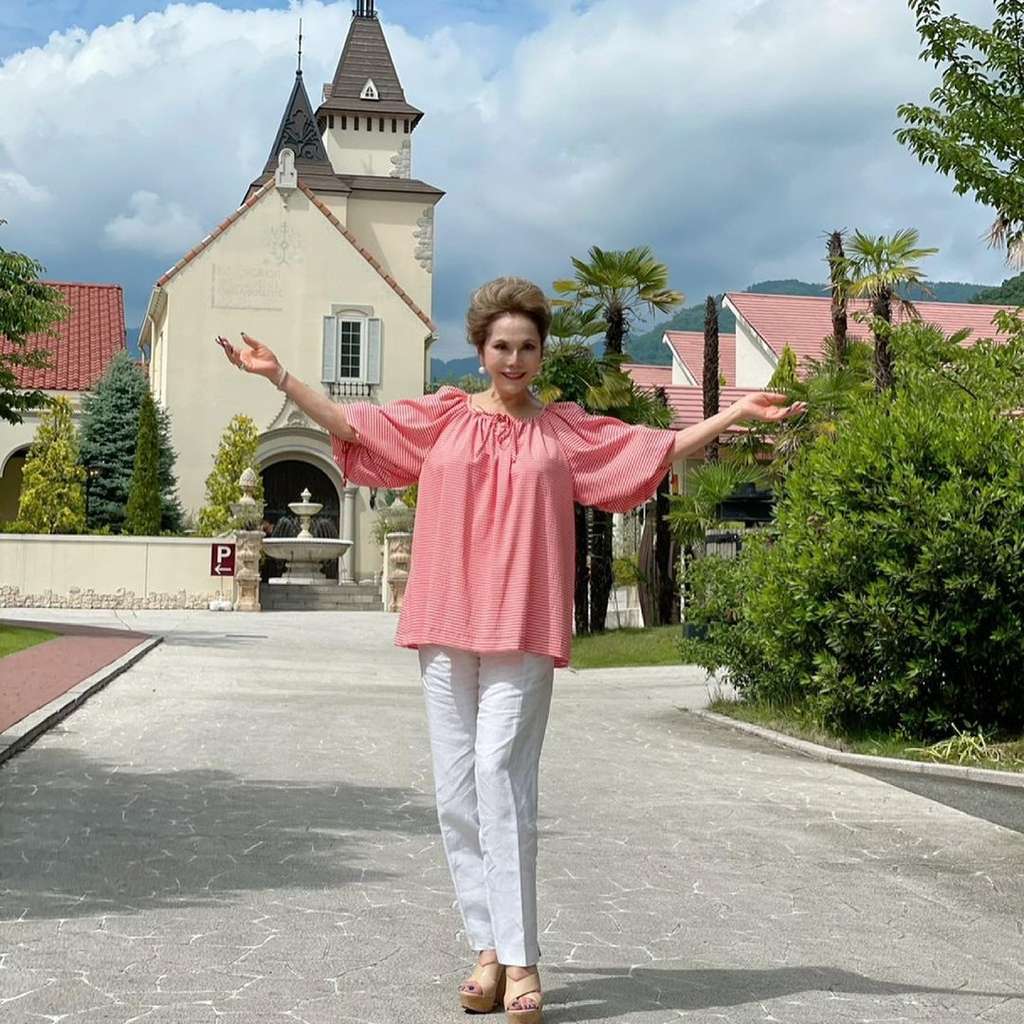 Ingat Istri Tercantik Soekarno? Begini Kondisinya di Usia 81
