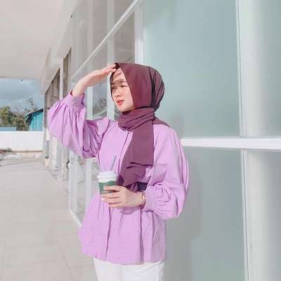 7 Potret Cantik Ibu Bhayangkari Vira Nada, Modis Abiz!