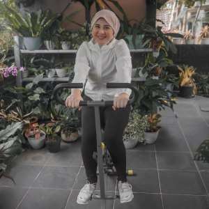 Potret Kesha Ratuliu Bumil Cantik, Pipi Chubby Bikin Gemes!