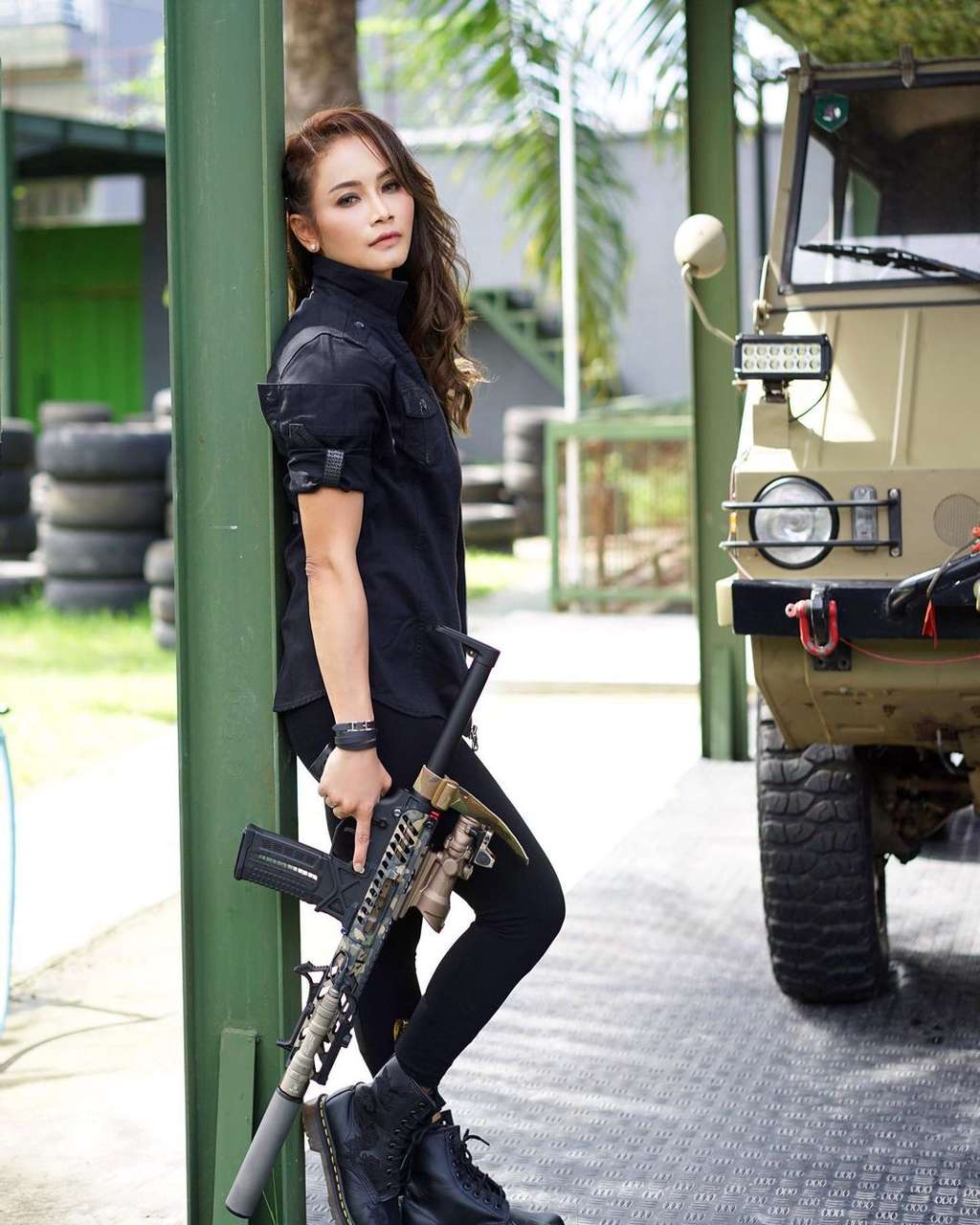 10 Potret Veni Budi, Ibu Ovi Dian yang Cantik dan Awet Muda