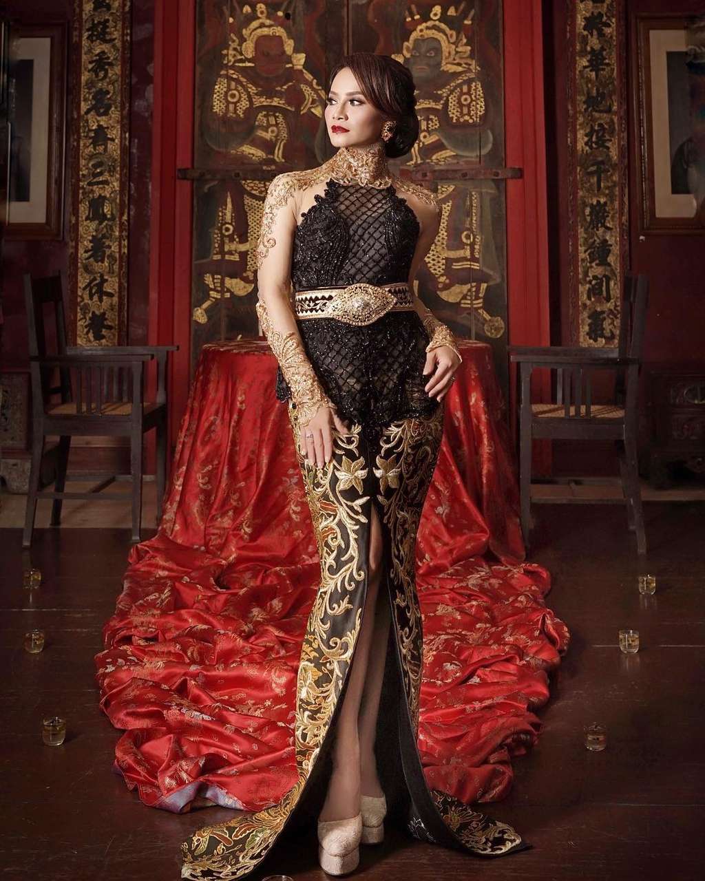 10 Potret Veni Budi, Ibu Ovi Dian yang Cantik dan Awet Muda