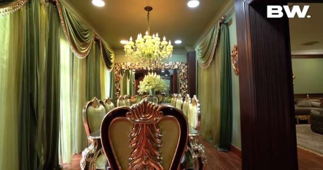 Bak Istana Kerajaan, Ini 8 Potret Mewahnya Rumah Tasya Farasya