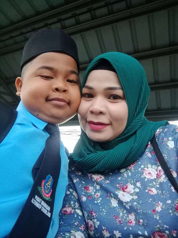 7 Foto Aming Tawau, Bocah yang Dulu Viral Kini Meninggal Dunia
