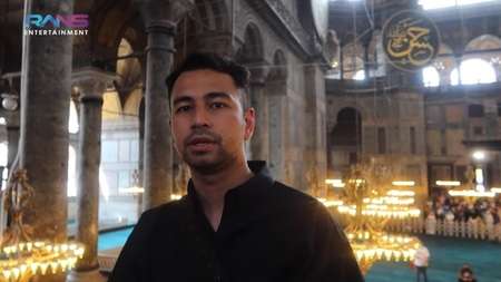 Potret Raffi Ahmad & Nagita Slavina Kunjungi Hagia Sophia