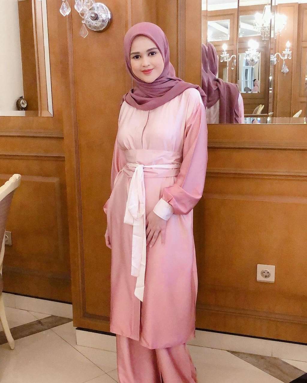 10 Artis Pemeran Pelakor Paling Ikonik, Terakhir Bikin Emosi!