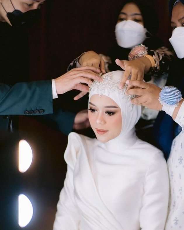 Detail Makeup Lesti di Acara Tasyakuran, Pesonanya Terpancar!
