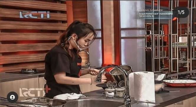 9 Potret Jesselyn Lauwreen, Sang Juara MasterChef Season 8