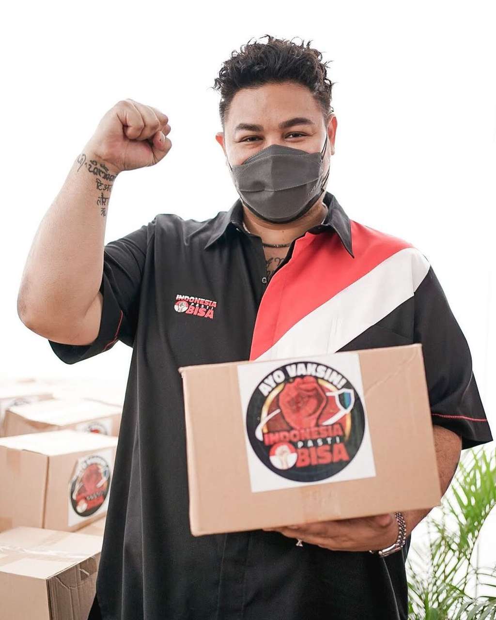 10 Foto Terbaru Ivan Gunawan usai Turun 18 Kilo, Bikin Takjub!