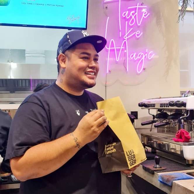 10 Foto Terbaru Ivan Gunawan usai Turun 18 Kilo, Bikin Takjub!