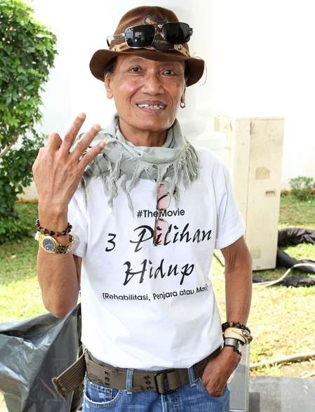 Tak Disangka 5 Seleb ini Dulunya TNI & Polri, Tessy Juga Lho!