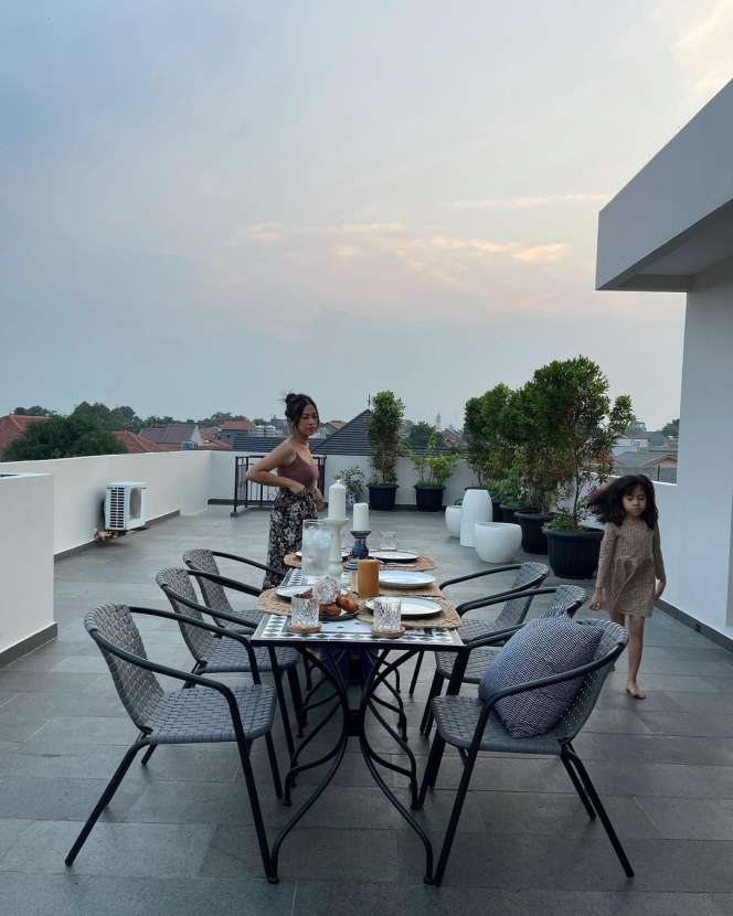 Potret Rumah Tynna Kanna & Kenang Mirdad, Instagramable Banget