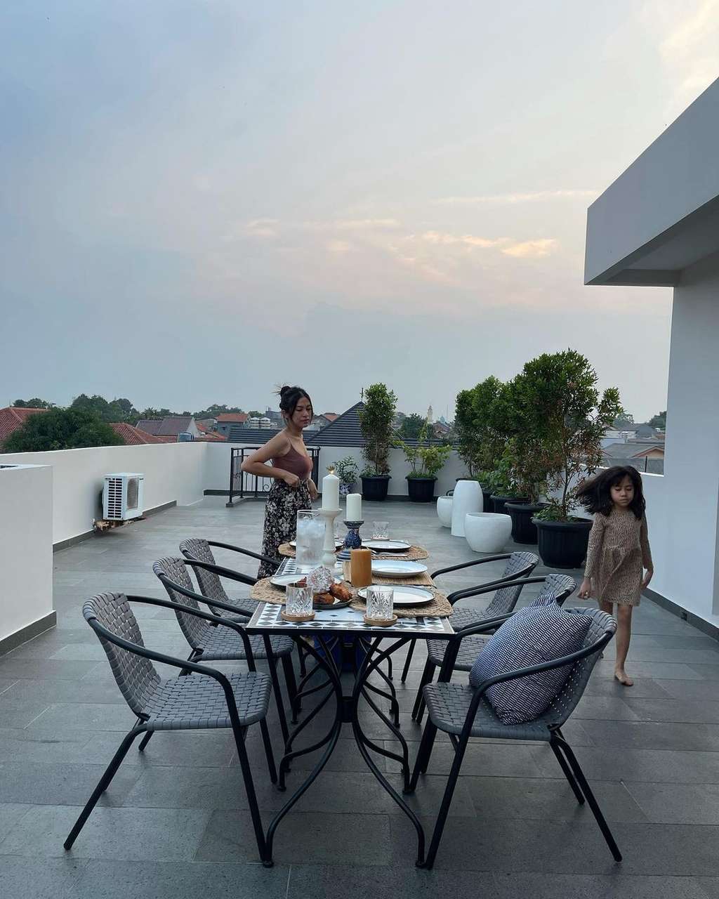 Potret Rumah Tynna Kanna & Kenang Mirdad, Instagramable Banget