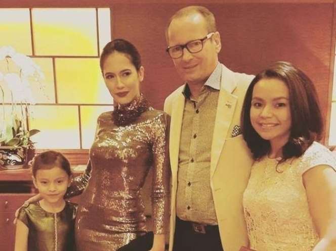 Momen Kenangan Pevita Pearce dan Sang Ayah, Penuh Kehangatan
