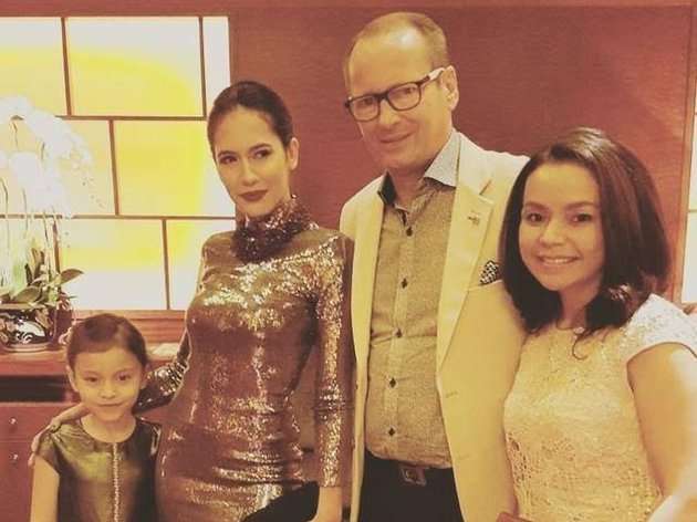 Momen Kenangan Pevita Pearce dan Sang Ayah, Penuh Kehangatan