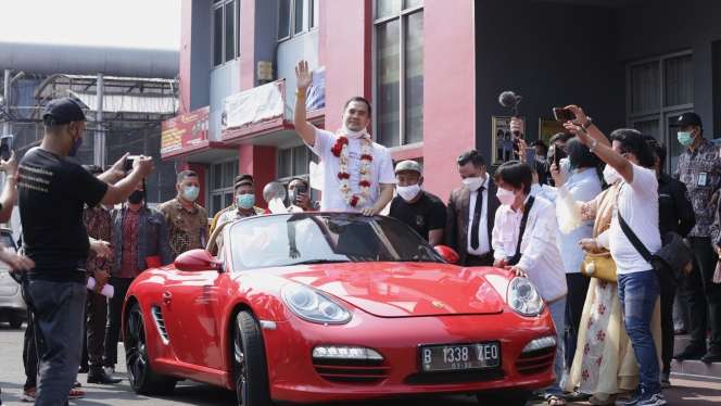 Ekspresi Saipul Jamil Bebas dari Penjara, Teriak I Love Full