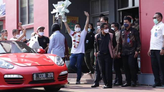 Ekspresi Saipul Jamil Bebas dari Penjara, Teriak I Love Full