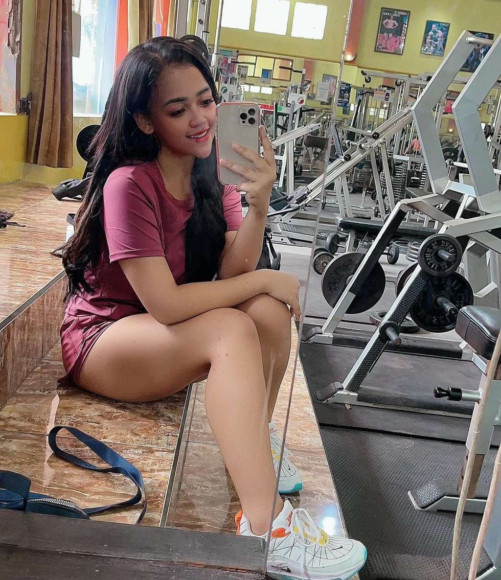 Susut 30 Kilo, Intip 10 Potret Cantiknya Clara Gopa Sekarang