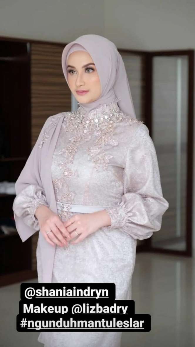 Gaya 9 Artis Hadiri Ngunduh Mantu Leslar, Saipul Jamil Disorot
