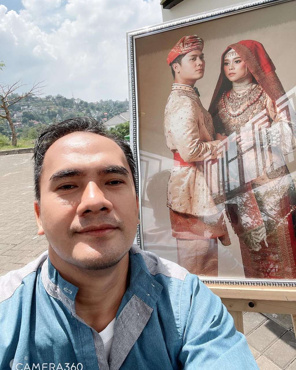 Gaya 9 Artis Hadiri Ngunduh Mantu Leslar, Saipul Jamil Disorot