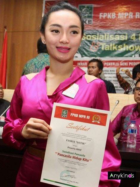 8 Artis Pernah Diboikot Publik Melalui Petisi, Ini Masalahnya!