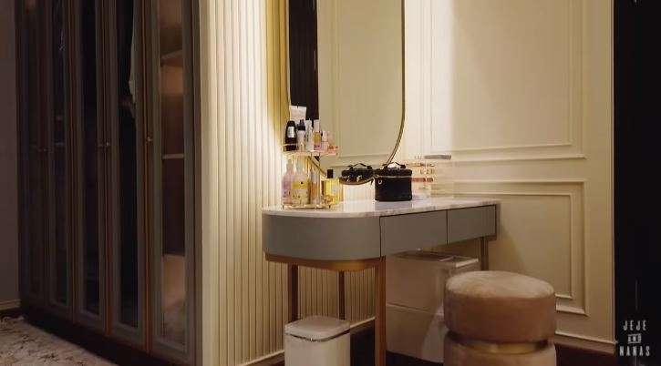 9 Foto Mewahnya Kamar Baru Syahnaz-Jeje, Wah Ada Pintu Rahasia