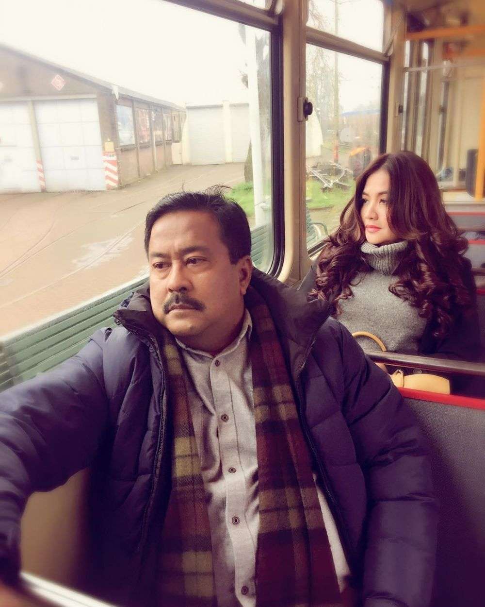 Tak Semanis di Film Si Doel, Ini Derita Sarah di Dunia Nyata