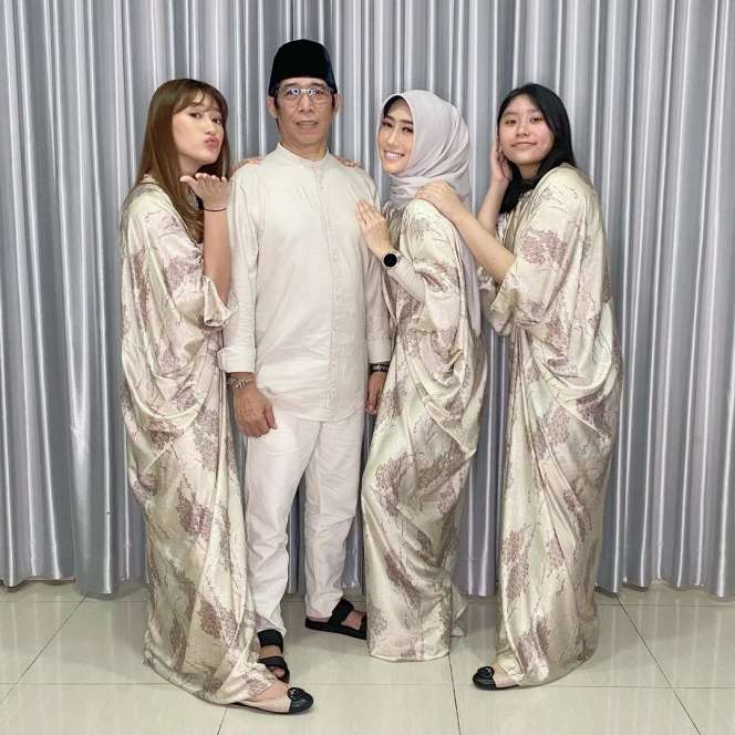 Beda 18 Tahun, Intip 8 Foto Cantiknya Istri Kedua Parto Patrio
