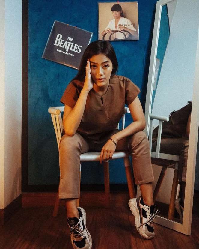 Sosok Firsabila Pacar Coki Pardede, Bukan Orang Sembarangan