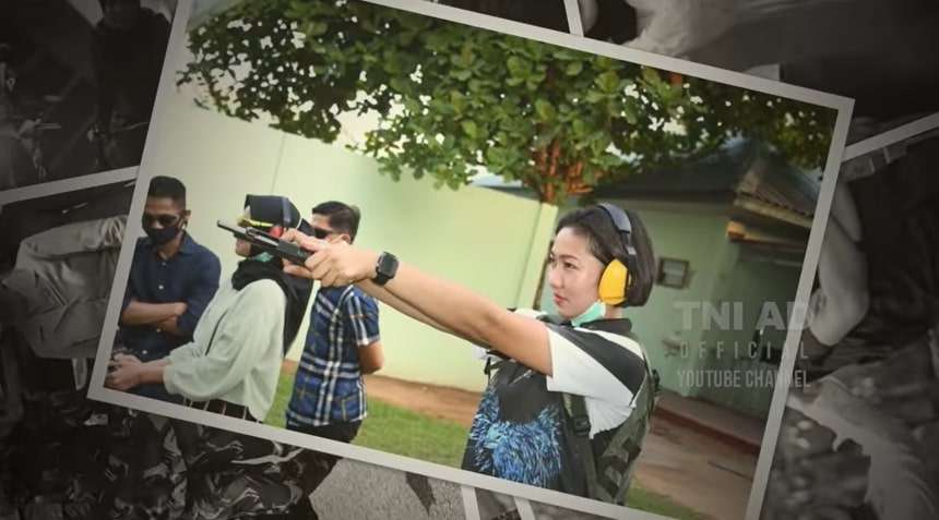 10 Aksi Ekstrem Serda Intan Indah, Ajudan Ibu Jenderal TNI AD