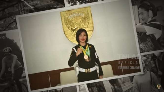 10 Aksi Ekstrem Serda Intan Indah, Ajudan Ibu Jenderal TNI AD