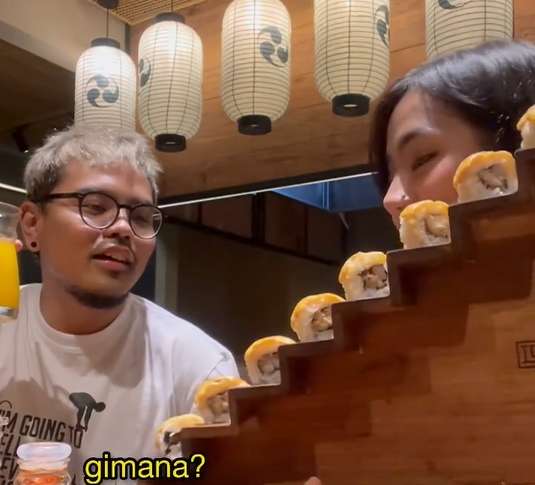 7 Foto Mesra Coki Pardede & Pacar Cantik, Ternyata Cucu Artis!