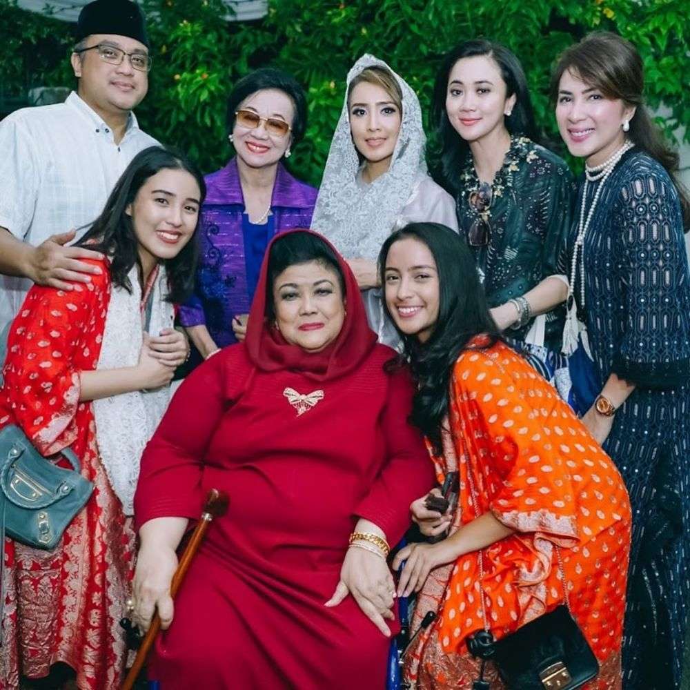 Ingat Tante Mira di Film Warkop DKI? Begini Nasibnya Sekarang