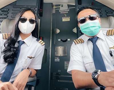 8 Potret Tania Artawidjaya, Pilot Cantik Mirip Eonni Korea