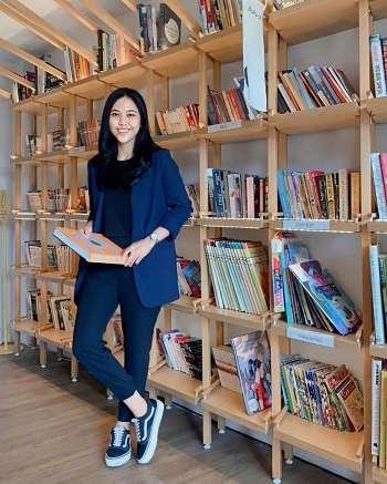 8 Potret Tania Artawidjaya, Pilot Cantik Mirip Eonni Korea