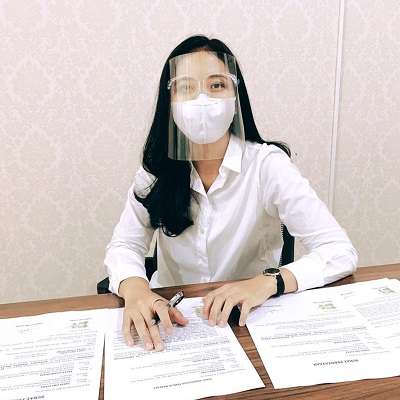8 Potret Tania Artawidjaya, Pilot Cantik Mirip Eonni Korea