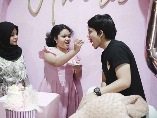Momen Langka! Potret Kebersamaan Aurel Bersama Amora & Kellen