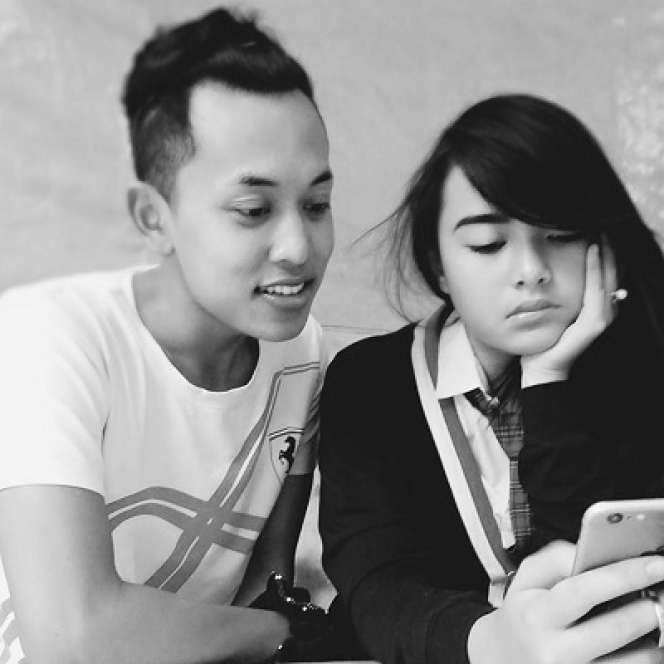 7 Potret Kedekatan Amanda Manopo & Asisten, Hangat Bak Saudara