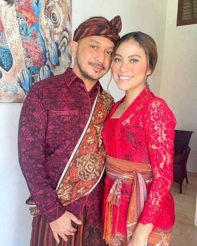 7 Potret Cynthia Ganesha, Istri Giring Nidji Bak Masih ABG