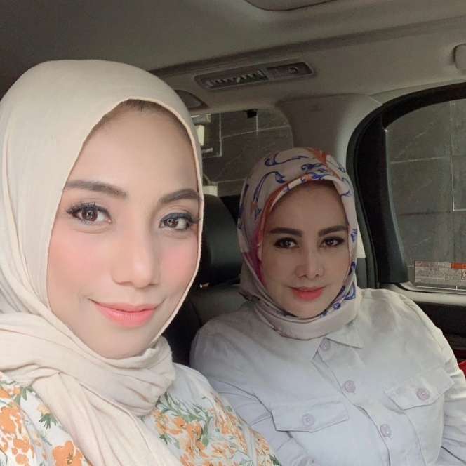 Nikahi Bule Turki, 10 Potret Cantiknya Siti KDI Sekarang