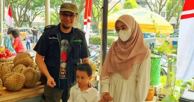 159 Pria Antre Melamar, 5 Potret Penampilan Baru Larissa Chou