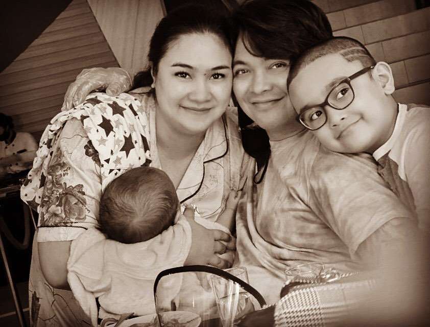 Sosok Manager Donnie eks Ada Band, Dulunya Mantan Pramugari