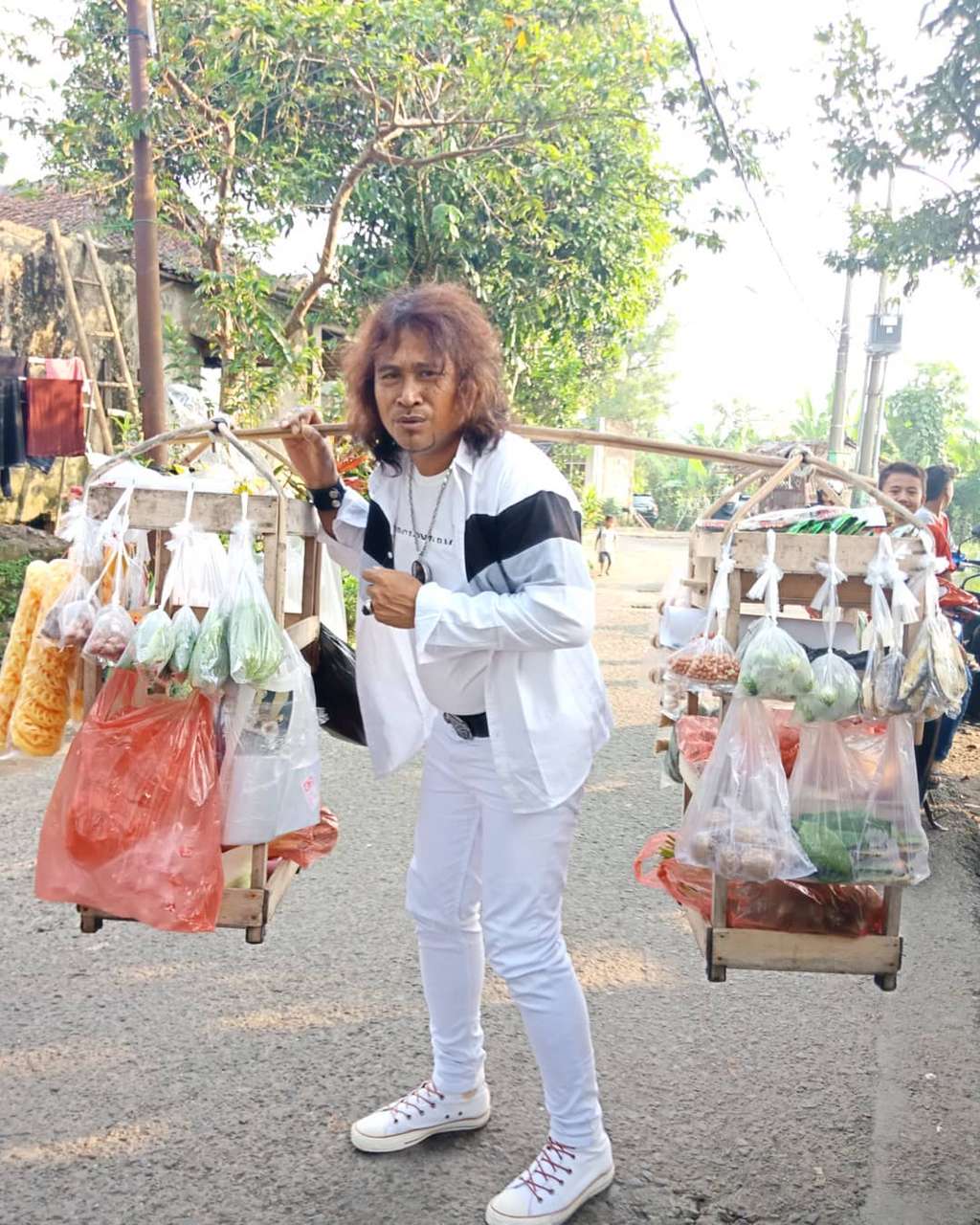 Hidup Nyata Komar Preman Pensiun, Ternyata Simpan Kisah Pilu