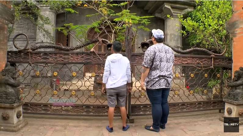 10 Foto Mewahnya Rumah Ki Joko Bodo, Kamar Anak Bikin Syok!