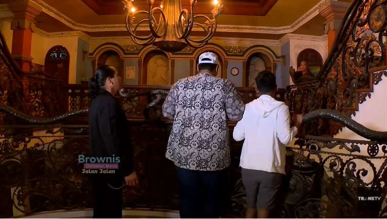 10 Foto Mewahnya Rumah Ki Joko Bodo, Kamar Anak Bikin Syok!