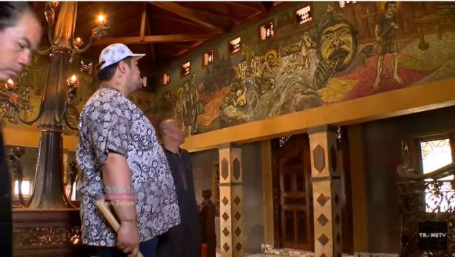 10 Foto Mewahnya Rumah Ki Joko Bodo, Kamar Anak Bikin Syok!