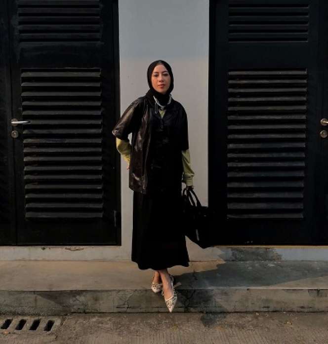 8 Gaya Modis Maudy Manager Rachel Vennya, Stylish dengan Hijab