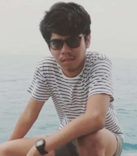 8 Potret Rizky Delta, Anak Kiwil yang Jadi Driver Ojol
