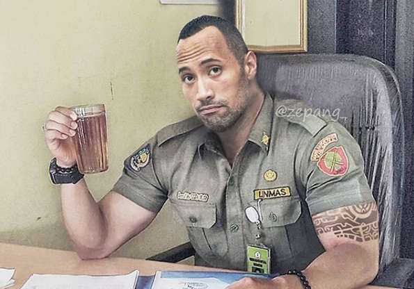 20 Foto Artis Diedit Pakai Seragam PNS, Terakhir Kocak Abis!