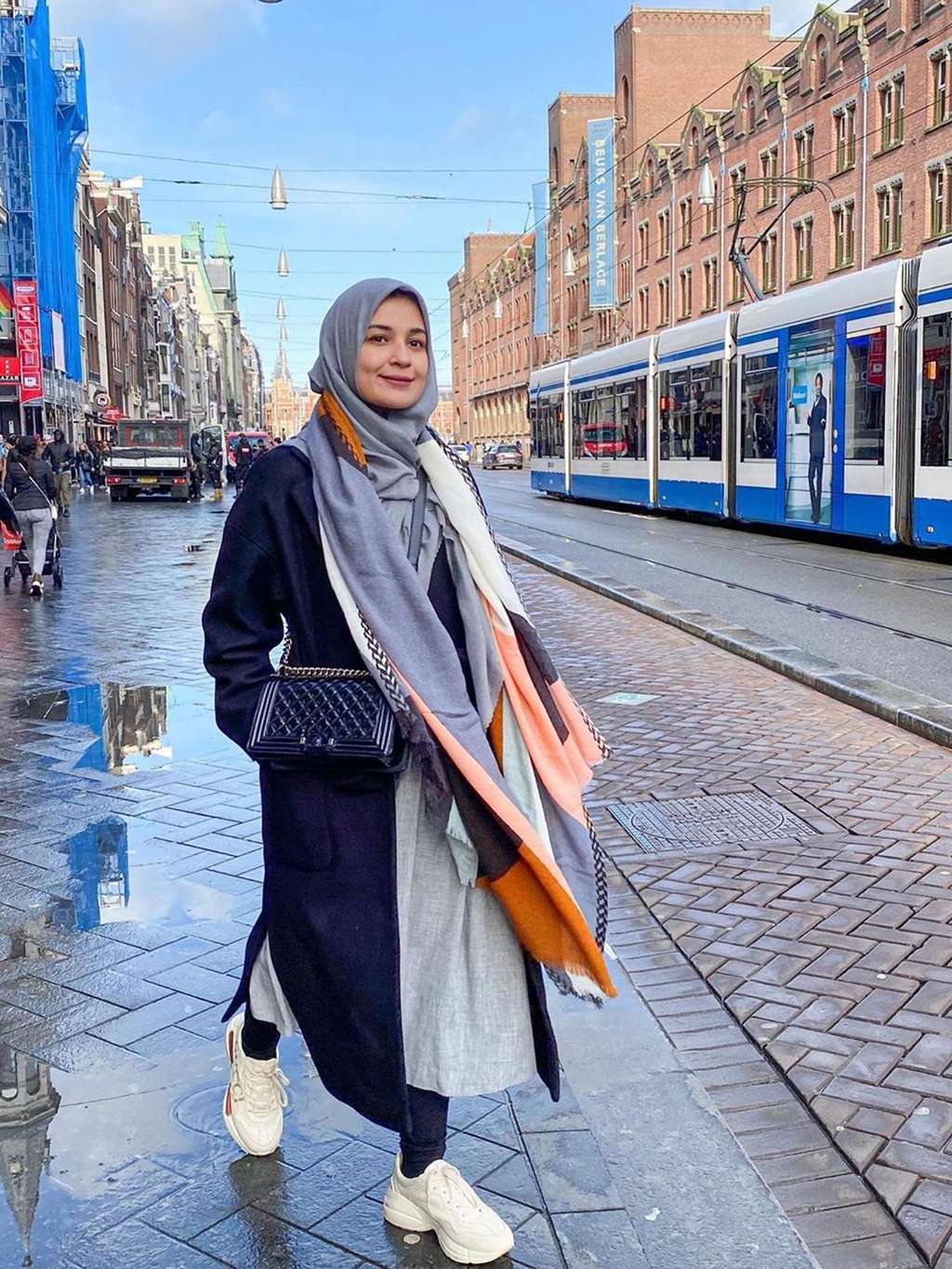 10 Nama Asli Artis Cantik Keturunan Arab, Jarang Orang Tahu!